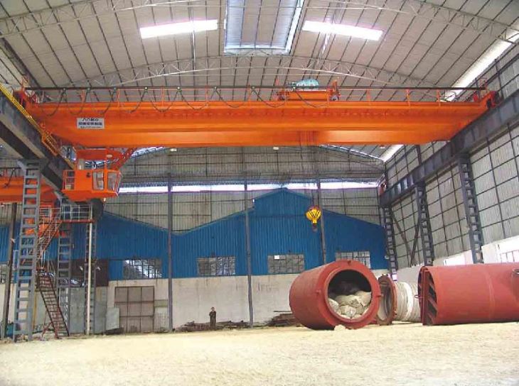 QD Warehouse Choj Crane 55 Tuj